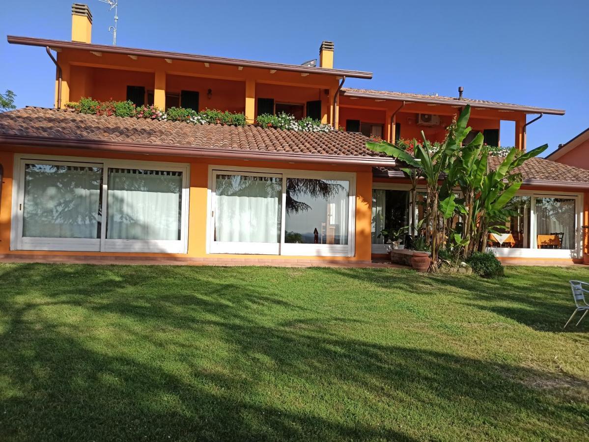 Agriturismo La Quiete Roncofreddo Exterior foto