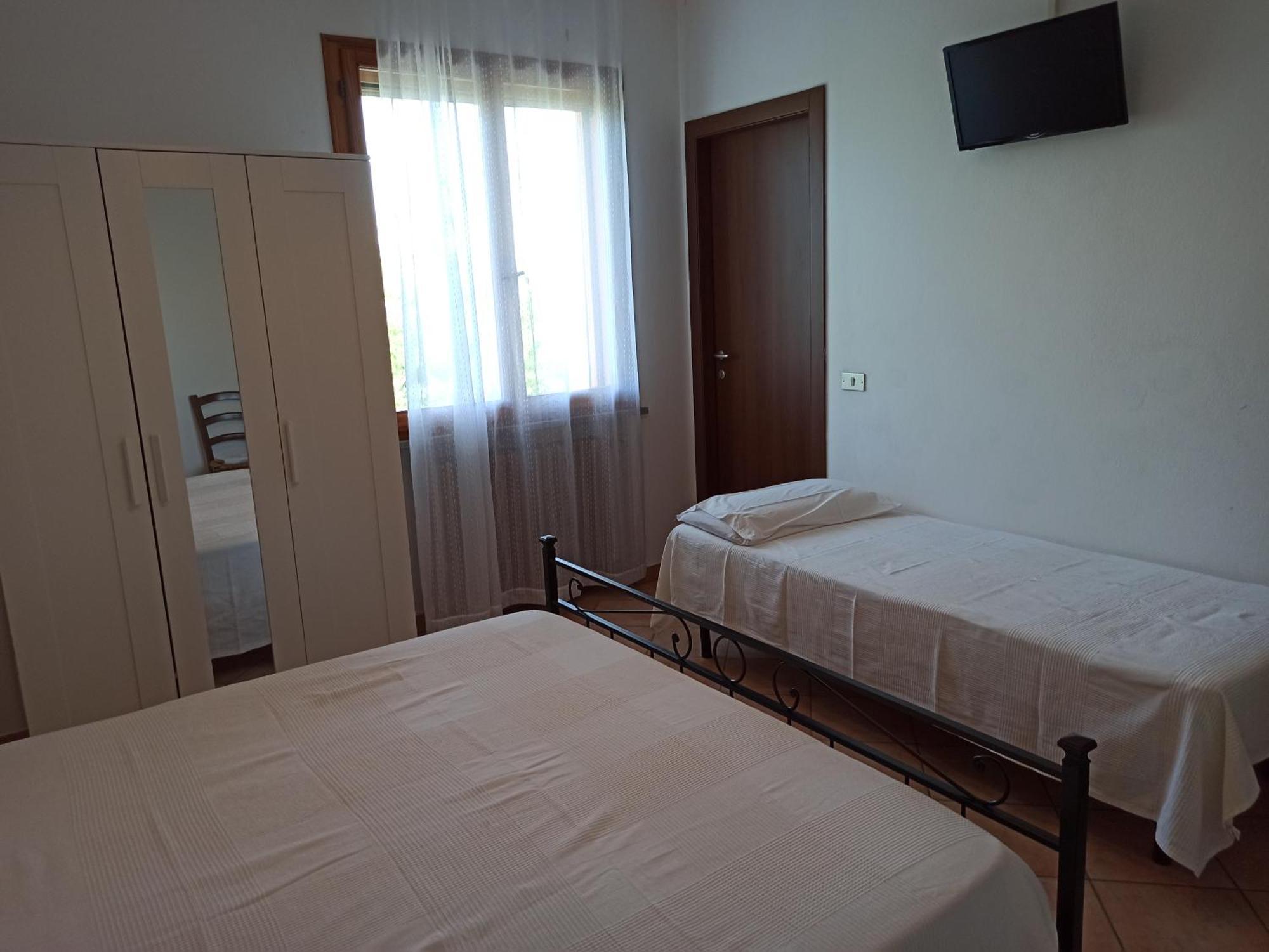 Agriturismo La Quiete Roncofreddo Habitación foto